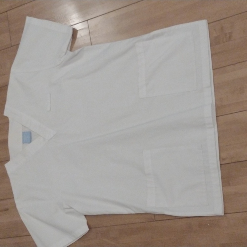 Denver Hayes scrubs top